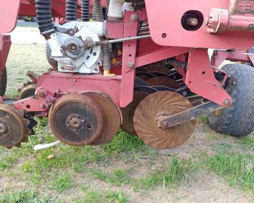 Sembradora Bertini 32.000 de 33 a 21