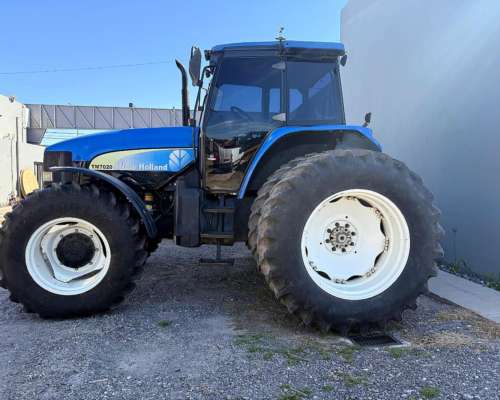 Tractor New Holland TM 7020