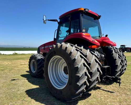 Case IH Magnum 270 - año 2008