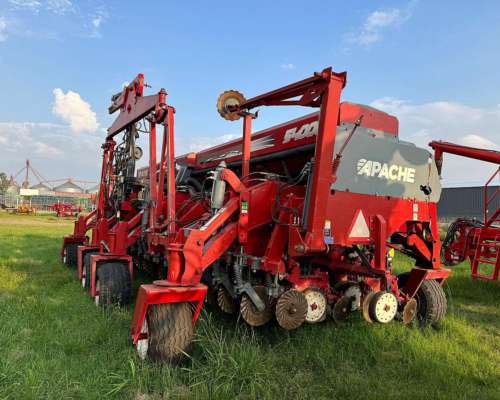 Sembradora Apache 54000 29 a 26, 15 a 52