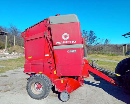 Rotoenfardadora Mainero 5877 .