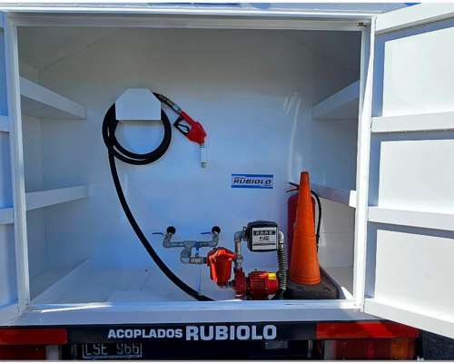 Carroceria Tanque para Montar en Camion para 10.000 Litros.