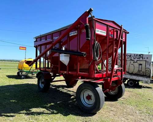 Acoplado Tolva para Semilla y Fertilizante 14tn - Disponible