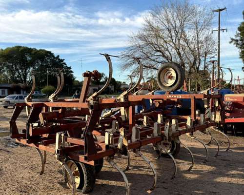 Cultivador de Campo Giorgi C.C.G.4 de 5,60 Mts con 31 Arcos