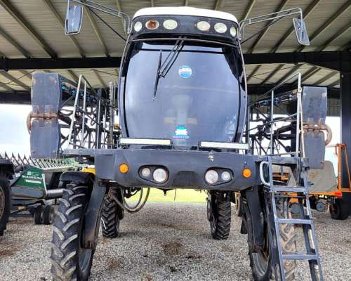 Pulverizadora Metalfor 3200 año 2011