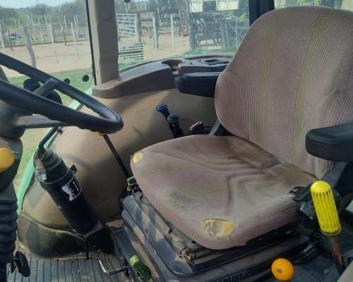 Tractor John Deere 6100d