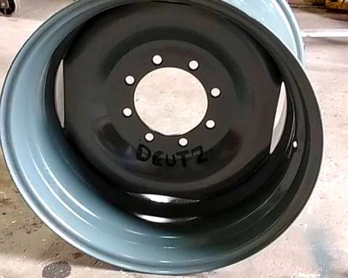 Llantas 23.1-30 Centro Deutz 8 Agujeros