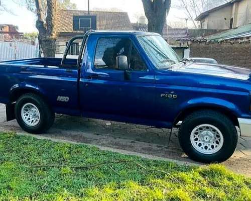 Ford F100 Motor Maison