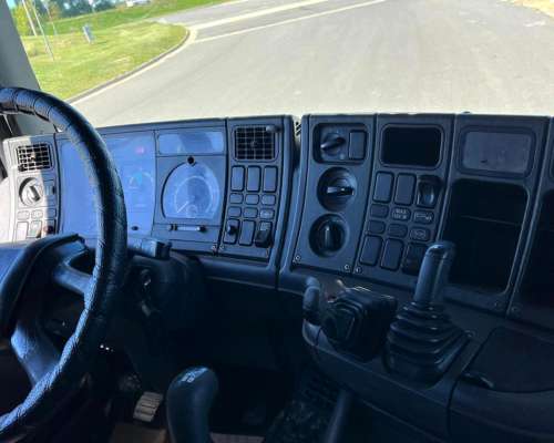 Scania R 330 Tractor año 2006.chasis Solo o Enganchado