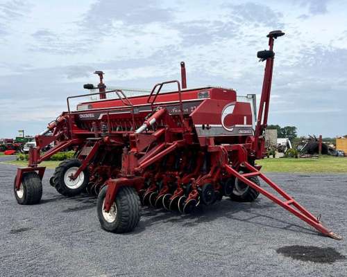 Sembradora Crucianelli Pionera de 27 a 17,5