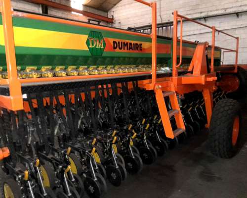 Dumaire 710 Serie 2 de 37 a 19 con Siembra Variable Completa
