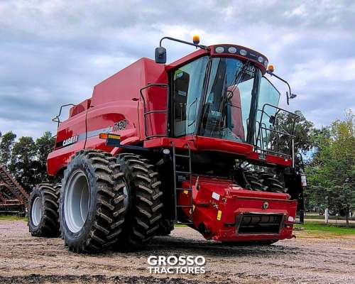 Cosechadora Case 7130, Draper 35 Pies, 1.400 Horas, 2016