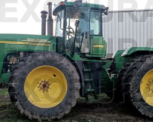John Deere 9220, año 2003, 17500 HS, Duales al 40%, 300 HP.