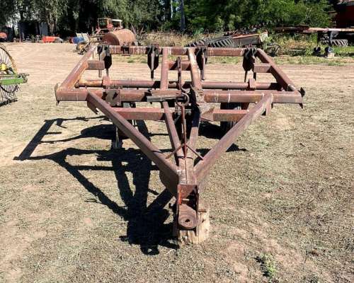 Subsolador 7 Púas Usado