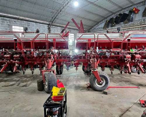 Sembradora Crucianelli Gringa V, año 2010, 20 a 52, Neumatic