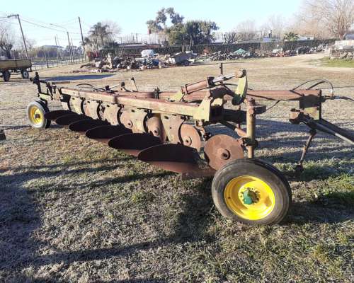 Se Venden Varias Arados