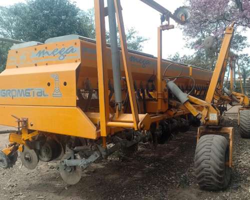 Sembradora Agrometal TX Mega de 16 a 52 - Abonador en Linea