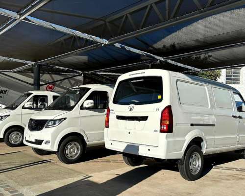 Domy 1.5 L 104hp Furgon 2 PLC V1 0km MY2026 Orio Hnos