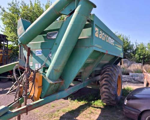 Autodescargable Agromec de 14 TN