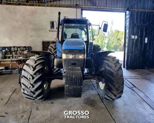 Tractor New Holland TM 150, año 2008