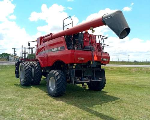 Case IH Axial Flow 6130 - año 2018
