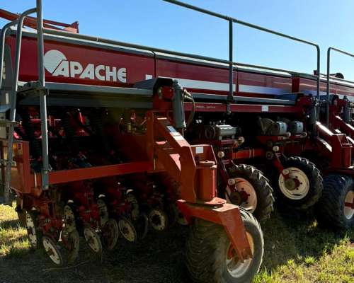Sembradora Apache 27000 24 Surcos a 42 Doble Fertilizacion