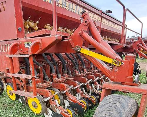 Sembradora Grano Fino y Grueso Super Walter 29 a 17,5cm