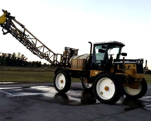 Pulverizadora Terrestre Autopropulsada- AG Chem RO Gator 854