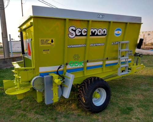 Desparramador de Estiercol MP 8mts. Secman