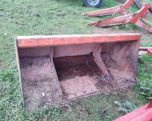 Pala para Tractor en Buen Estado