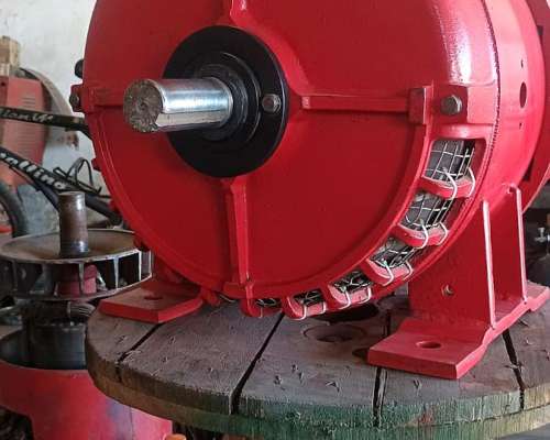 Alternador Monofasico de 4.8 KVA-1500 RPM