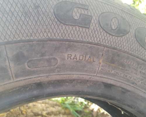 Vendo Cubierta Camioneta o Agricola