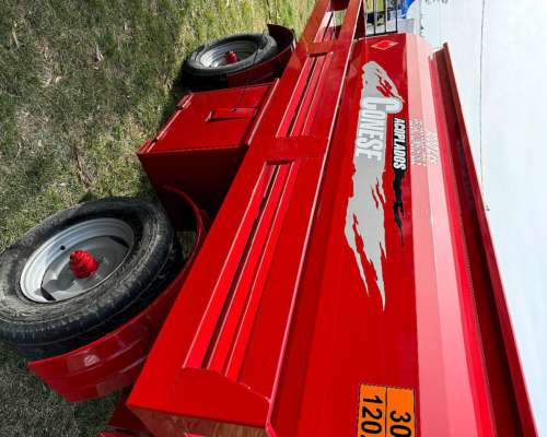 Acoplado Conese 3000 Litros con Baulera