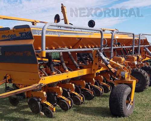 Agrometal TX Mega 16/52, 2006 Neumática, Sist. Siembra Clic