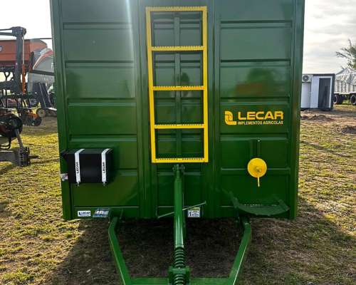 Acoplado Jaula Vaquero para 3-4 Animales