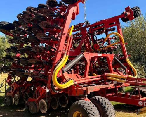 Sembradora Gherardi AIR Drill de 51 L a 21