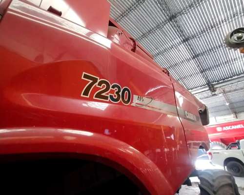 Cosechadora Case Axial Flow 7230 - Usada