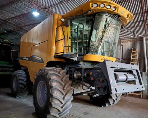 Cosechadora Challenger 520c 2024