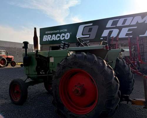 Tractor Deutz 65 con Motor 1114, Hidráulico, Toma de Fuerza