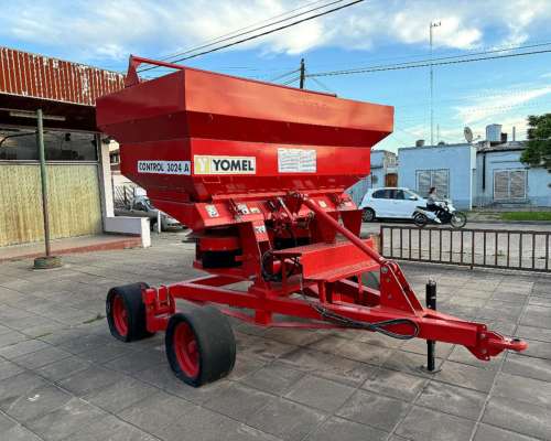Fertilizadora Yomel 3024 a