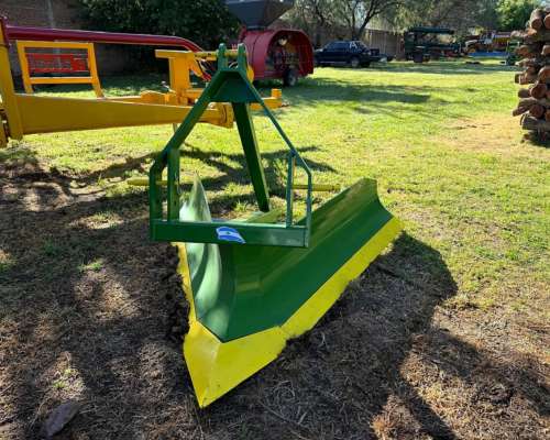Zanjador de Arrastre Metalye Z a RR 3 Puntos