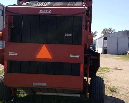 Rotoenfardadora Marca Case Modelo 8465 Autom. Rollo Ancho