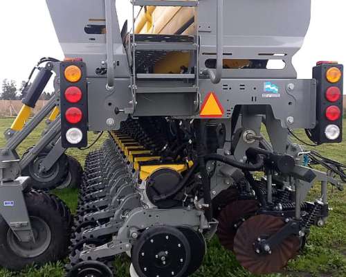 𝐍𝐔𝐄𝐕𝐀 Plant. Sembradora Pla STP G 15 a 52 Emerge