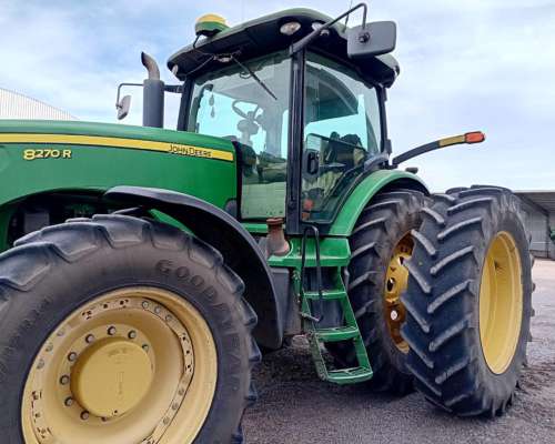 John Deere 8270r año 2010