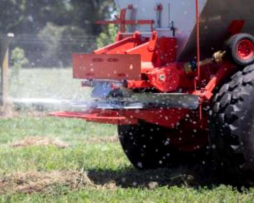 Fertilizadora Arrastre Yomel Impala 25000