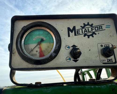 Pulverizadora de Arrastre Metalfor TVA 3000 M