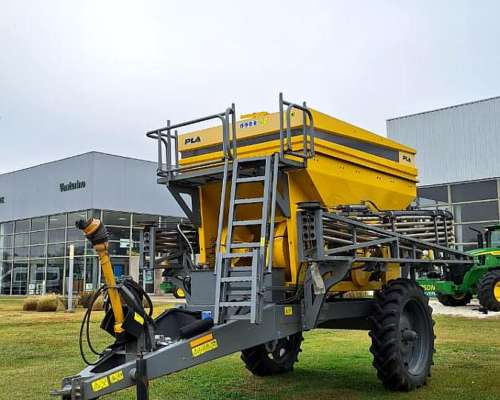 Fertilizadora Pla MLF 6700, Neumática, Variable, 20 Metros