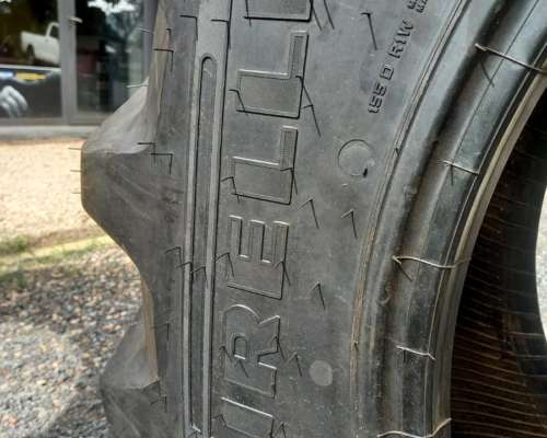 Neumatico Tractor 480/70 R34 (18.4-34)