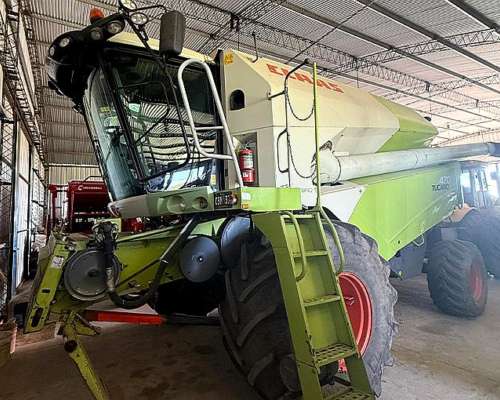 Cosechadora Claas Tucano 470 30 Pies - año 2012 - Usada.