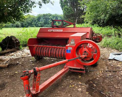 Enfardadora Pasto Mainero RF90
